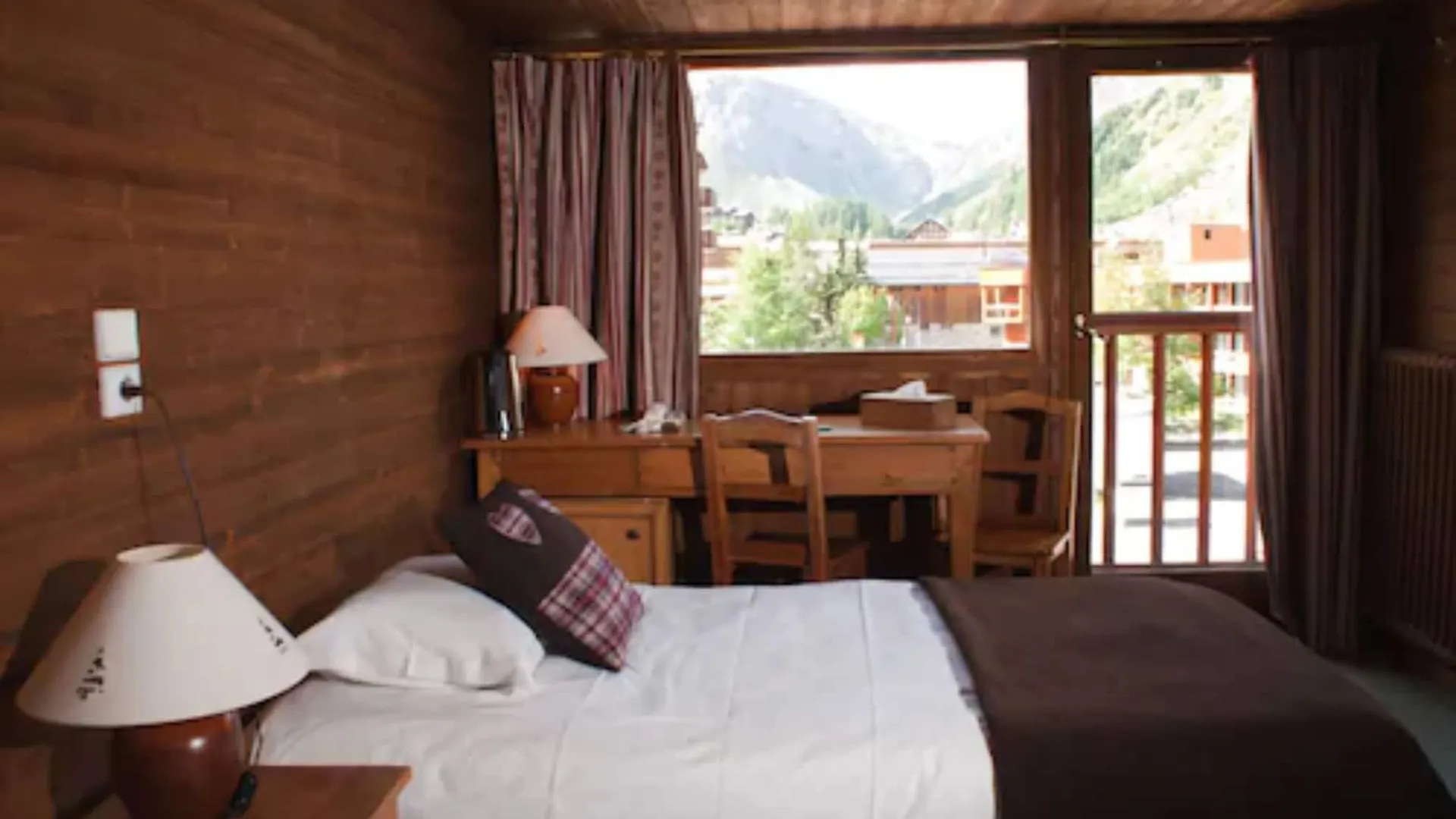Hotel Les Cretes-Blanches - Val D'Isere