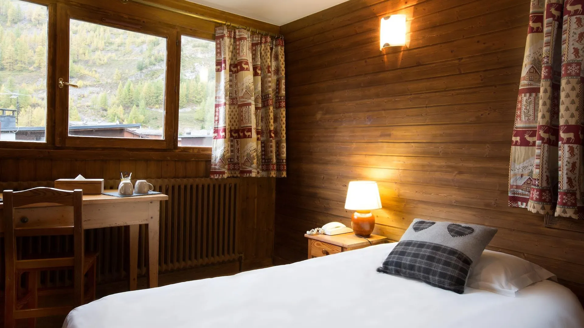 Hotel Les Cretes-Blanches - Val D'Isere