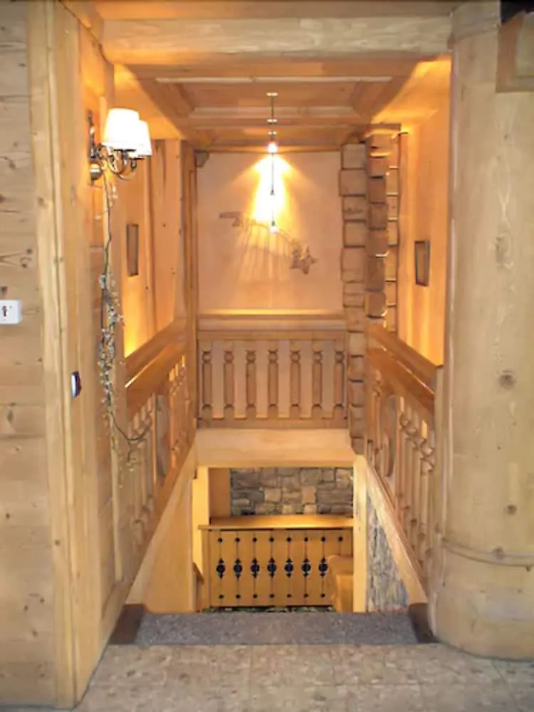 Hotel Les Cretes-Blanches - Val D'Isere