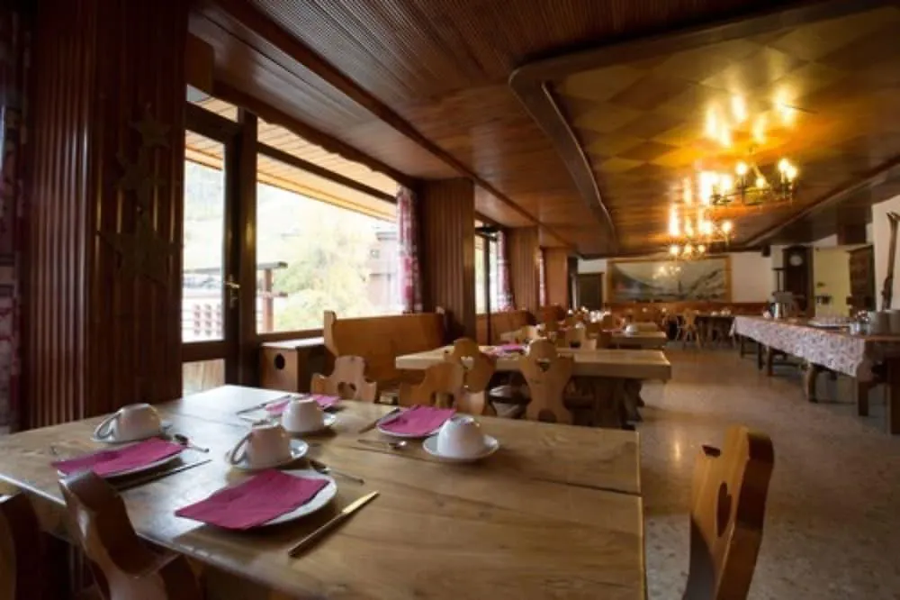 Hotel Les Cretes-Blanches - Val D'Isere 3*, Val-dʼIsère